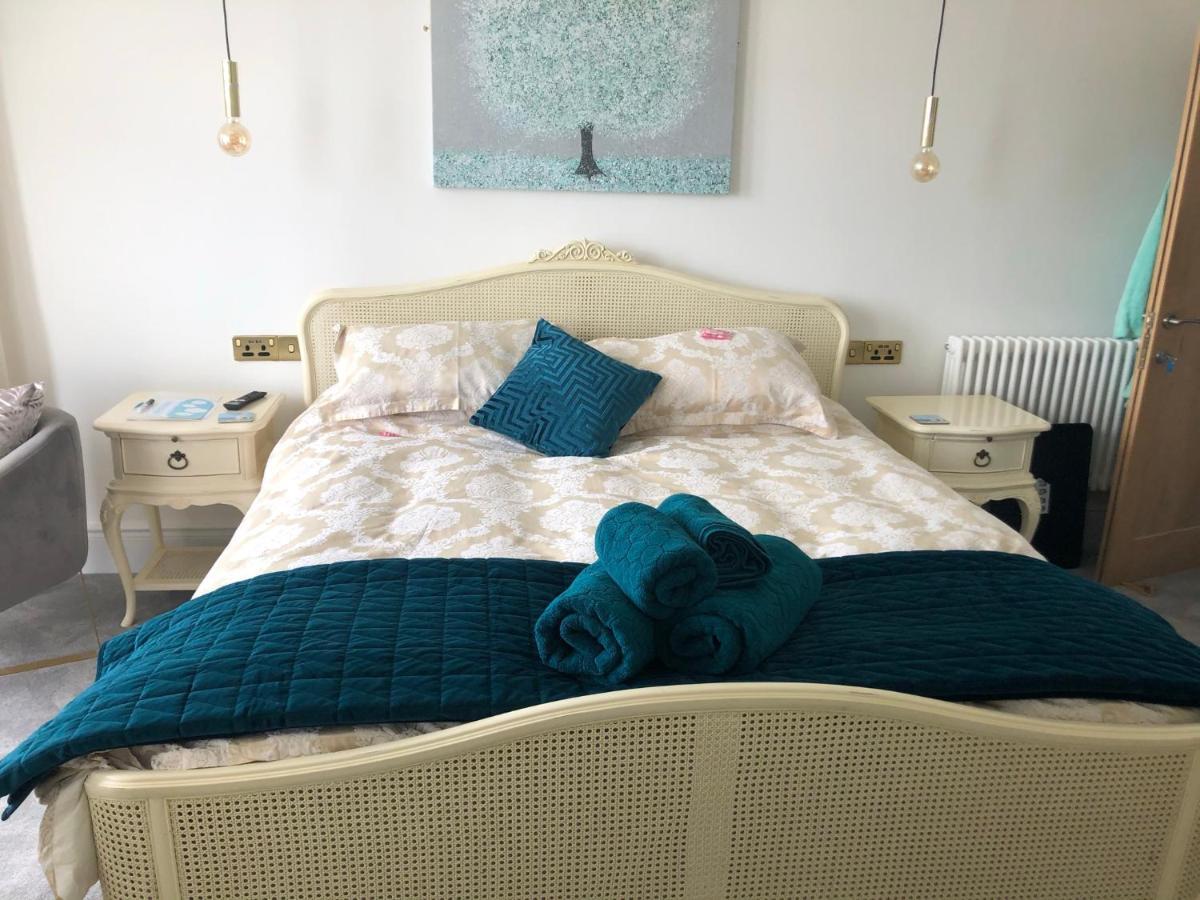 Lazy Waves Boutique B&B New Quay Exterior foto