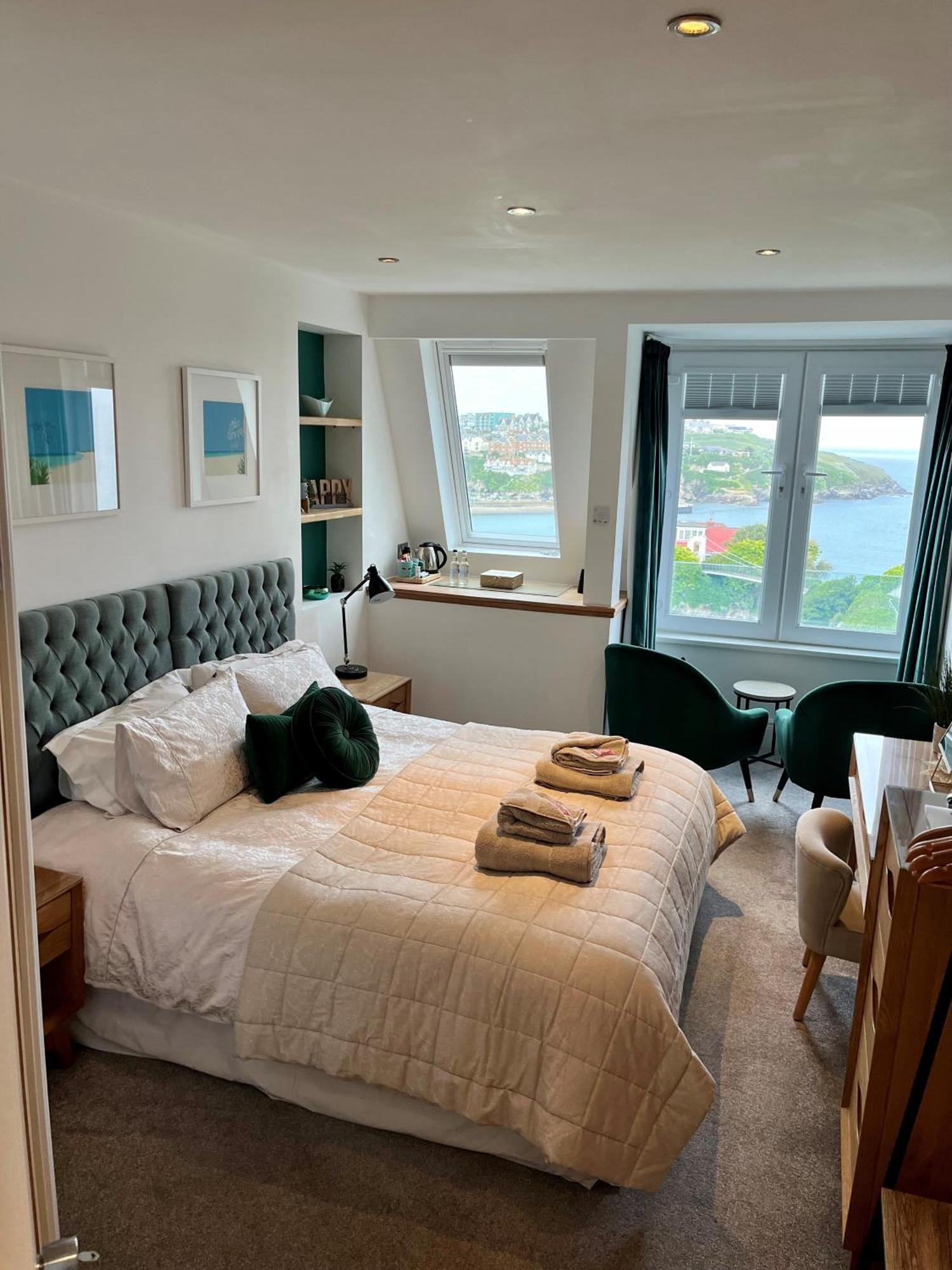 Lazy Waves Boutique B&B New Quay Exterior foto