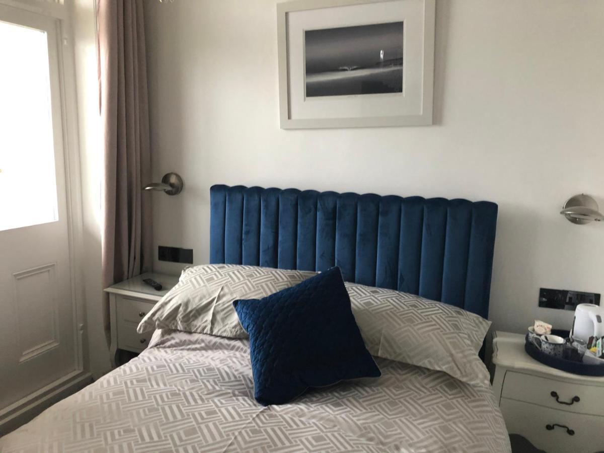 Lazy Waves Boutique B&B New Quay Exterior foto